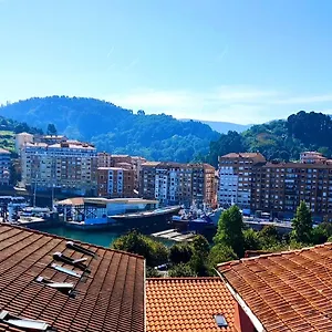 Con Encanto En El Puerto De Apartamento